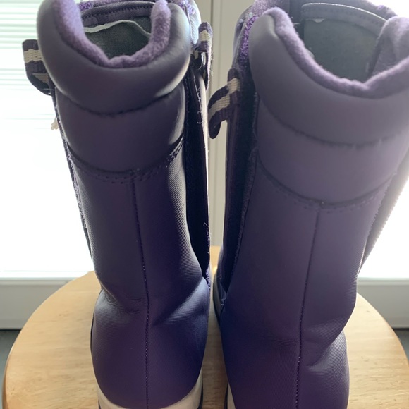LandsEnd Girls Winter Snow Boots never worn - Picture 4 of 7